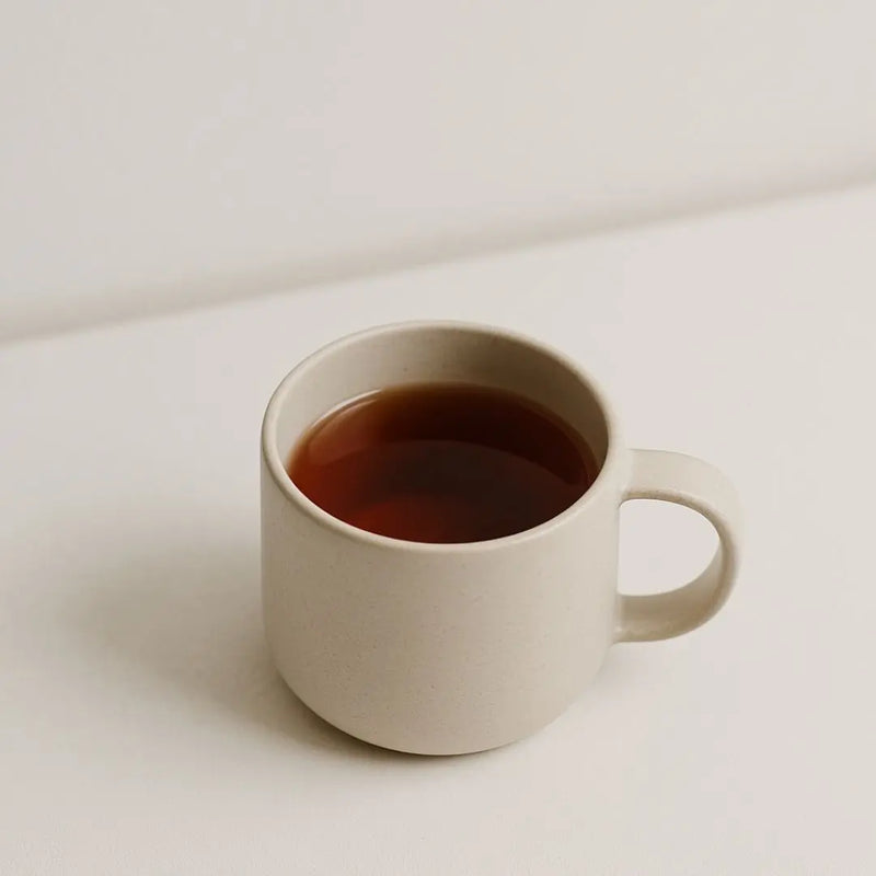 Pourquoi choisir des boissons faibles en caféine ? Les avantages pour votre corps et votre esprit