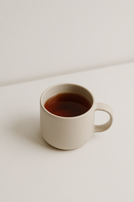 Pourquoi choisir des infusions faibles en caféine ? Les avantages pour votre corps et votre esprit